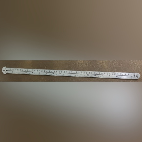 Vintage 18 inch Pica Pole Metal Ruler with Pica, Points, Inches & Agate Measures - Picture 1 of 2